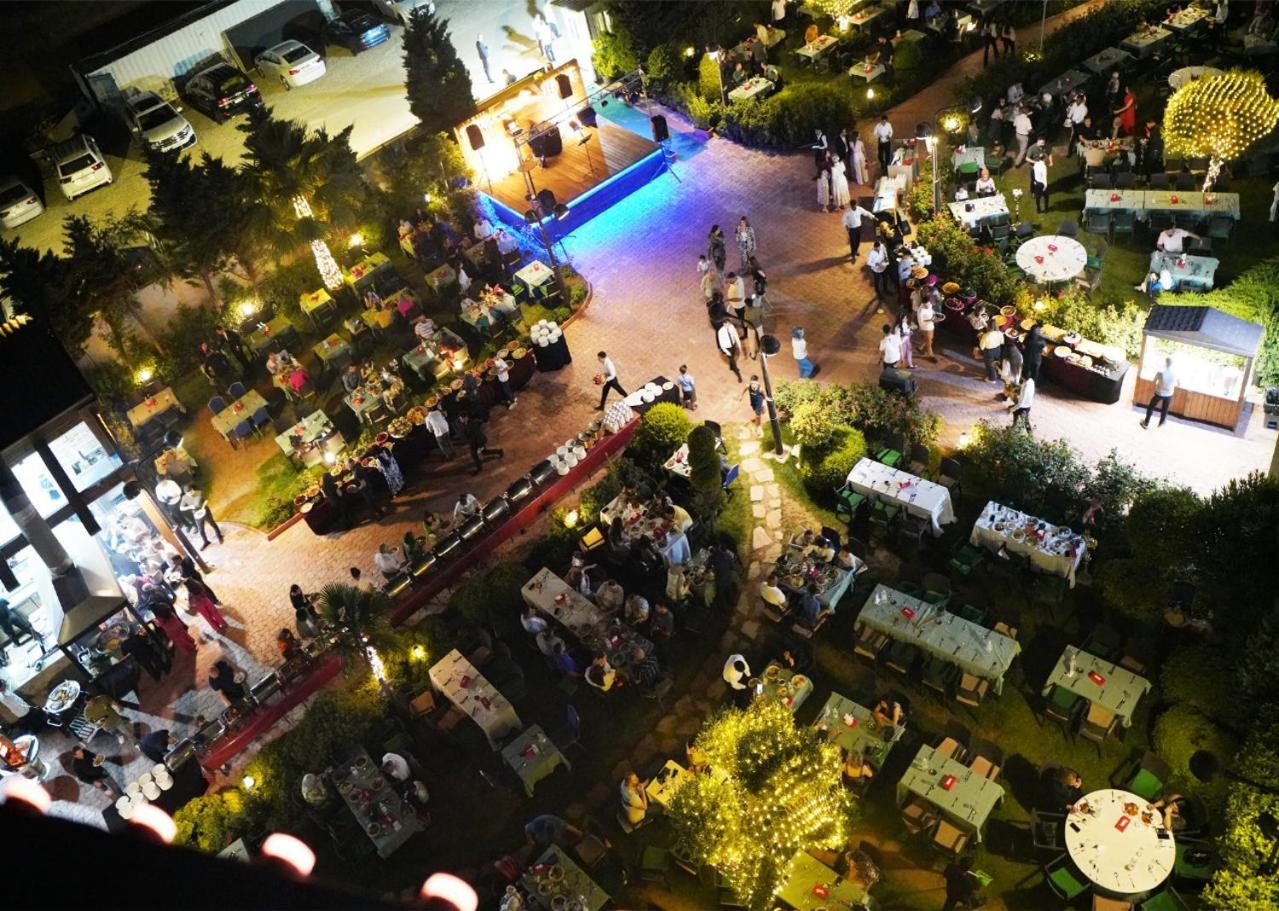 Titanic Hotel & Spa Sulaymaniyah Exterior foto Aerial view of the 2015 edition of the festival